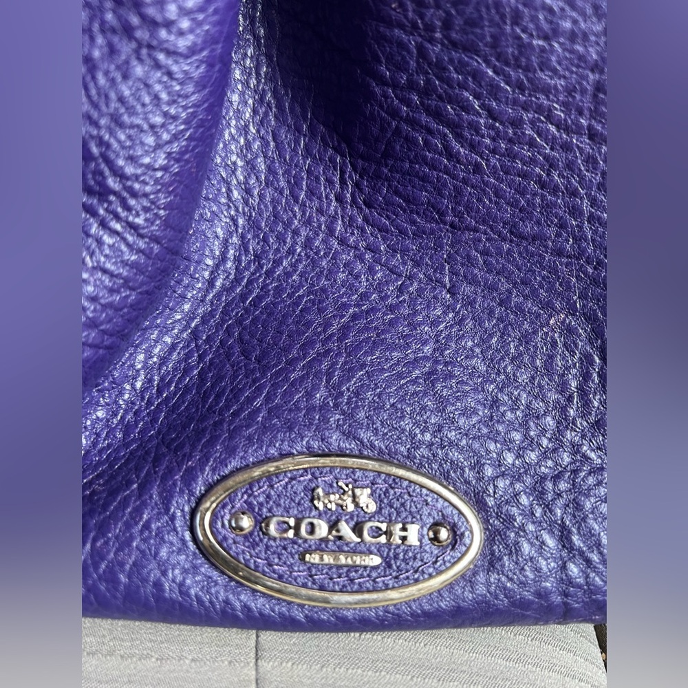❤️ SOLD ❤️ Coach Purple Leather Tote Bag - Picture 2 of 12
